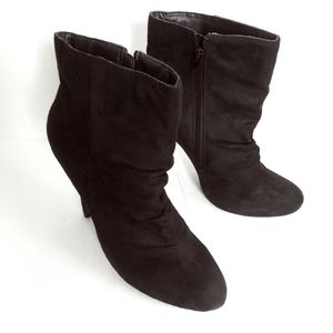 Black Slouchy Ankle Boots with High Heel Size 11 Side Zip